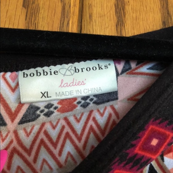 Top - Picture 2 of 2